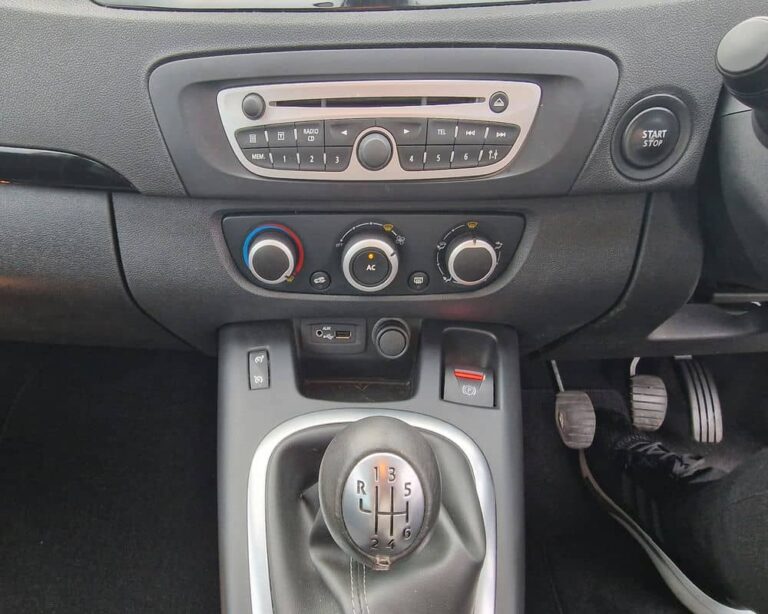 Renault Grand Scenic – DYNAMIQUE TOMTOM – 1.6 VVT