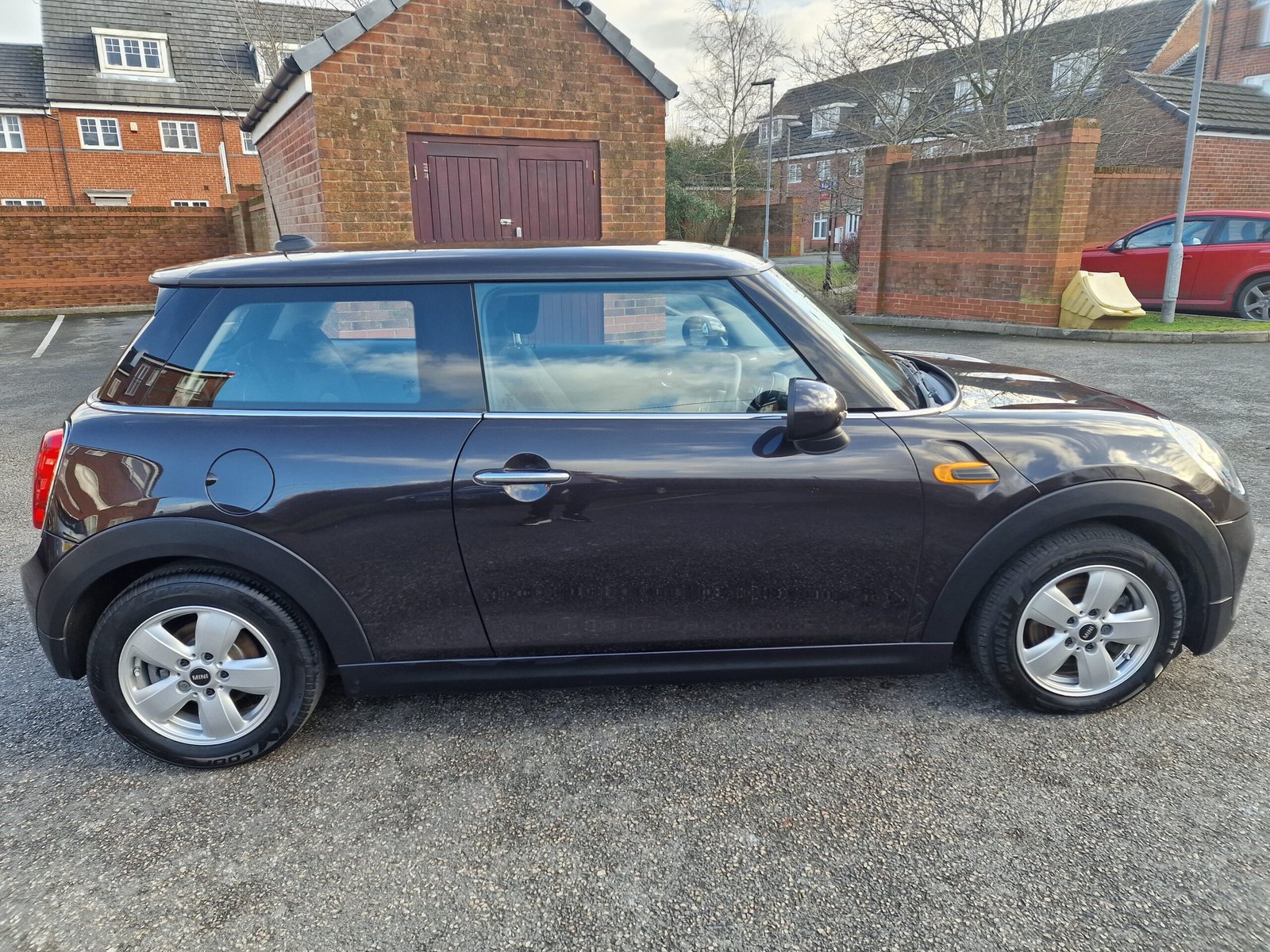 Mini Hatch – 1.5 Cooper D