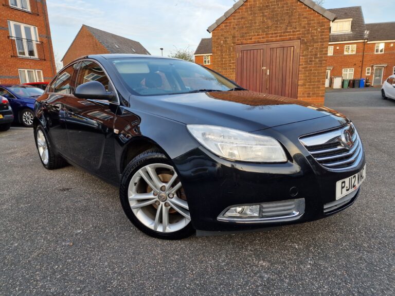 Vauxhall Insignia – 2.0 CDTI EXCLUSIV