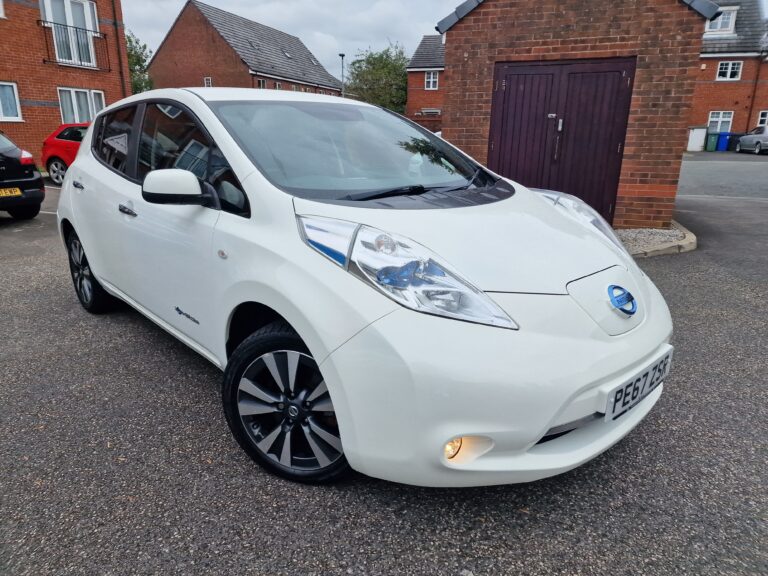 Nissan Leaf – 30kWh Tekna – AUTO