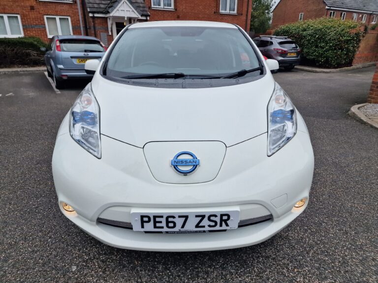 Nissan Leaf – 30kWh Tekna – AUTO