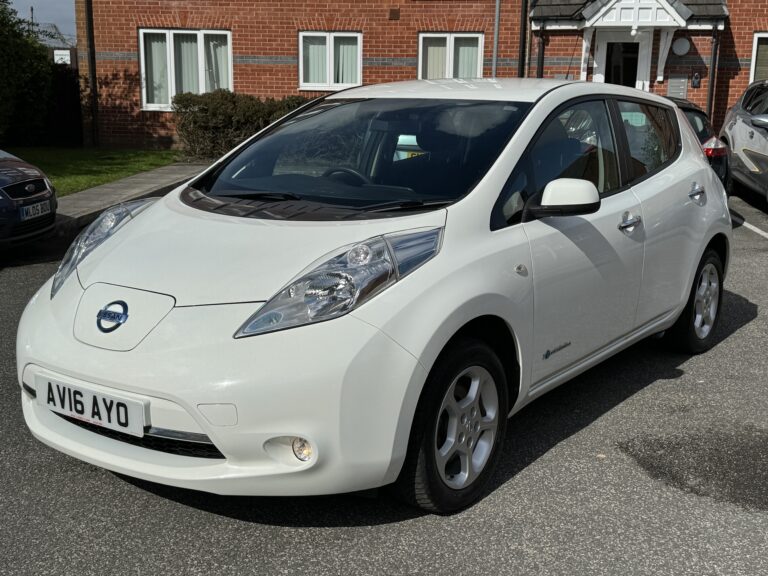 Nissan Leaf – 30kWh Acenta