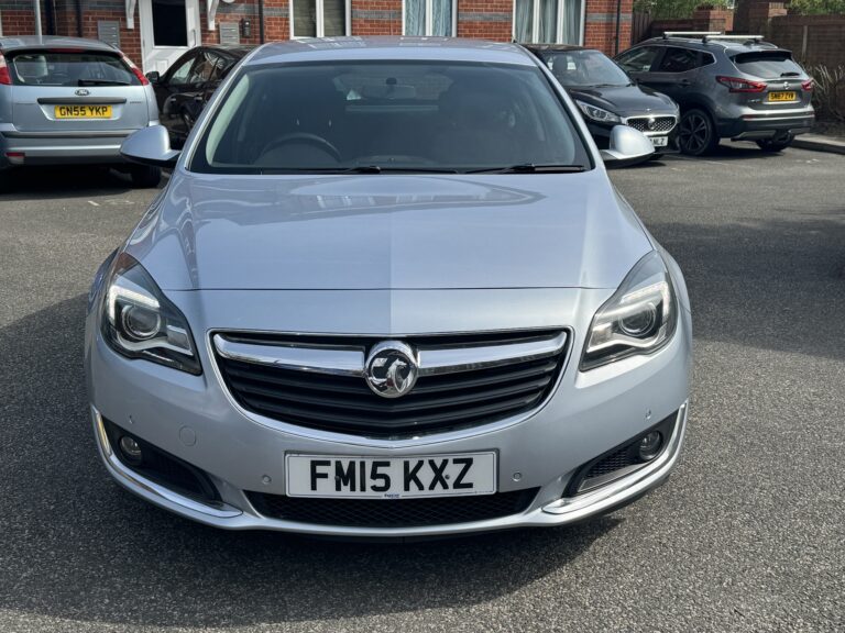 Vauxhall Insignia – 2.0 CDTi ecoFLEX SRi