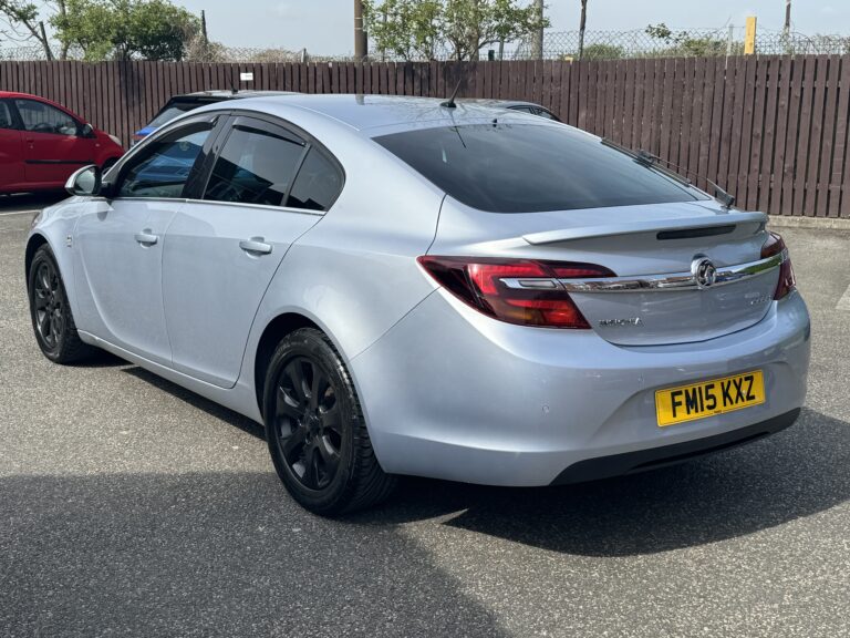 Vauxhall Insignia – 2.0 CDTi ecoFLEX SRi