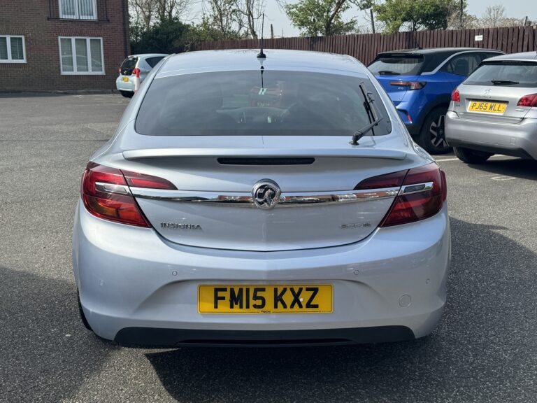 Vauxhall Insignia – 2.0 CDTi ecoFLEX SRi