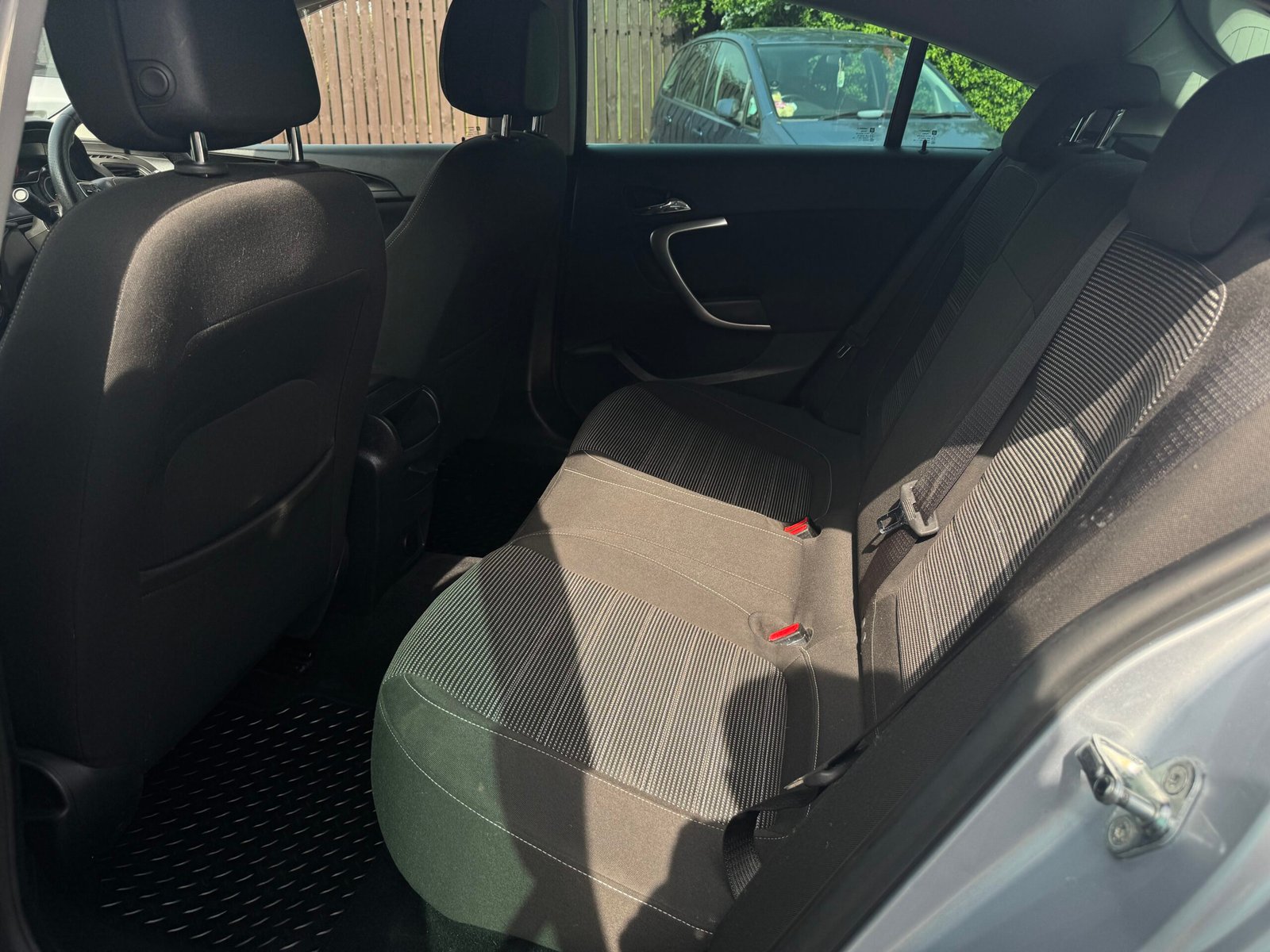 Vauxhall Insignia – 2.0 CDTi ecoFLEX SRi