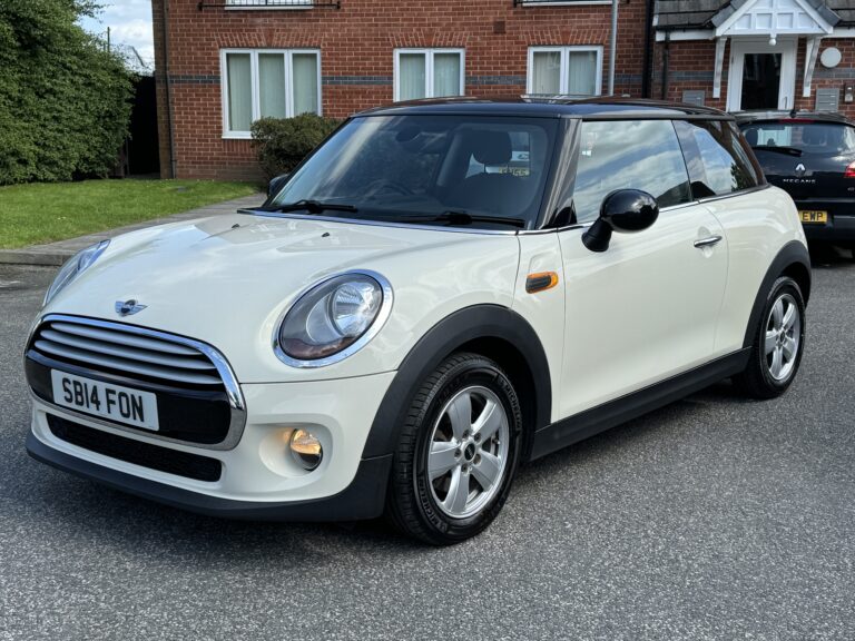 MINI Hatch – 1.5 Cooper Hatchback