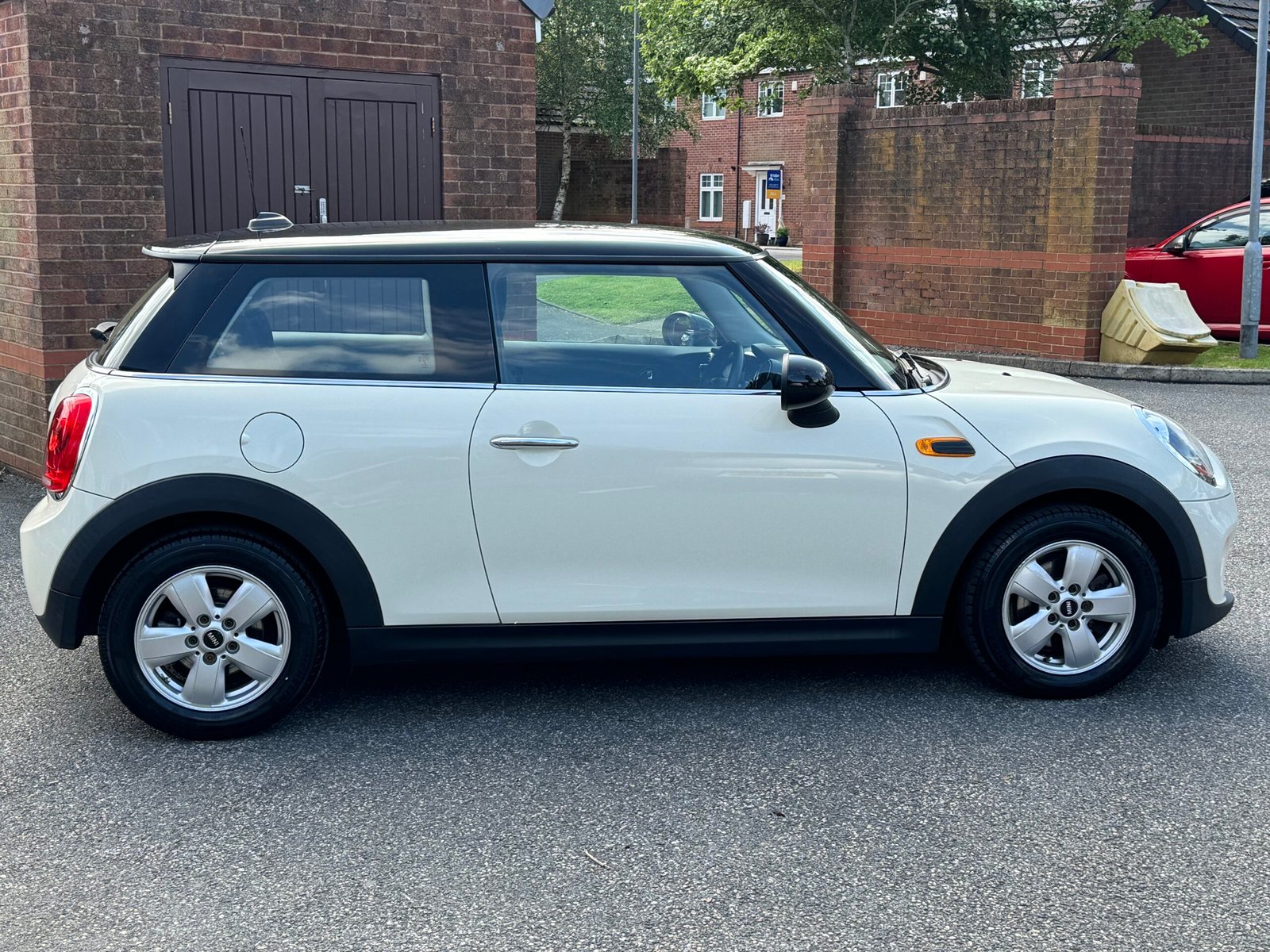 MINI Hatch – 1.5 Cooper Hatchback