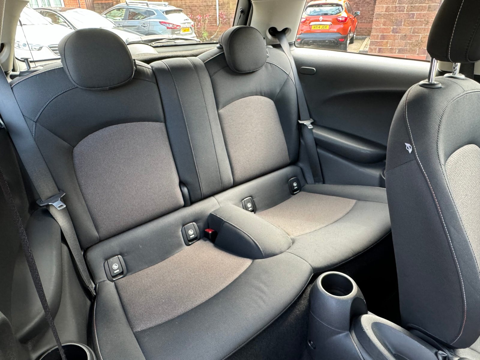 MINI Hatch – 1.5 Cooper Hatchback