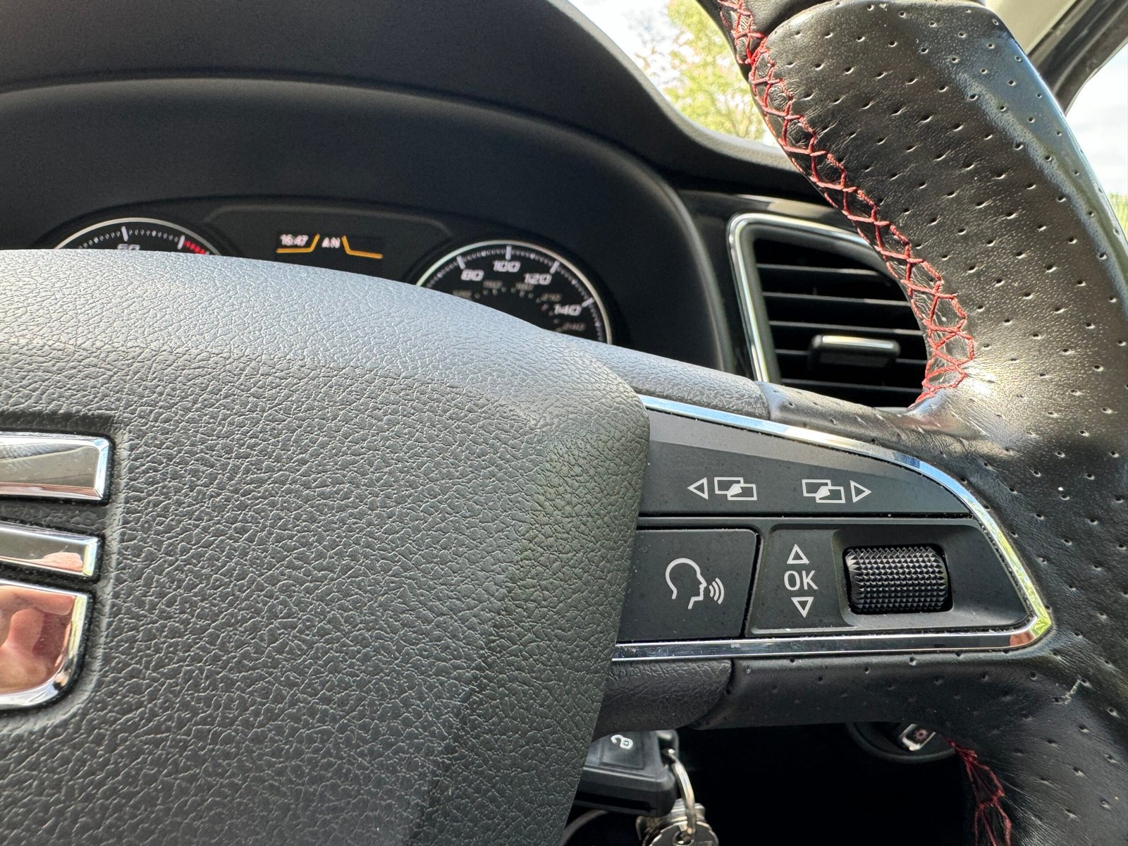 SEAT Leon – 1.4 EcoTSI FR Technology