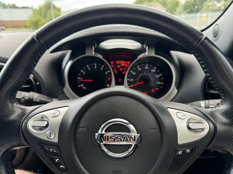 Nissan Juke – 1.6 N-Connecta