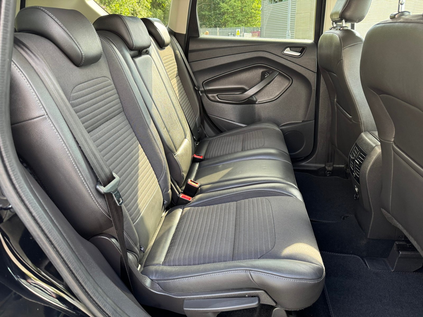 Ford Kuga – 2.0 TDCi Titanium