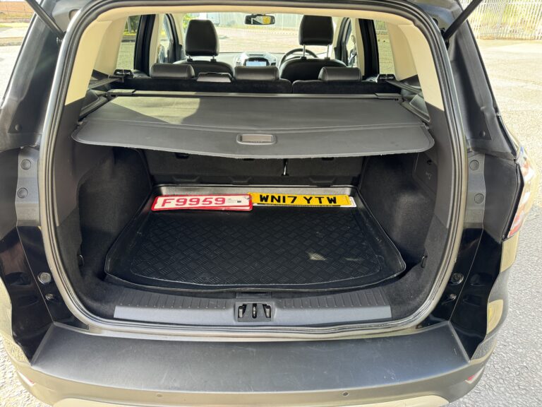 Ford Kuga – 2.0 TDCi Titanium