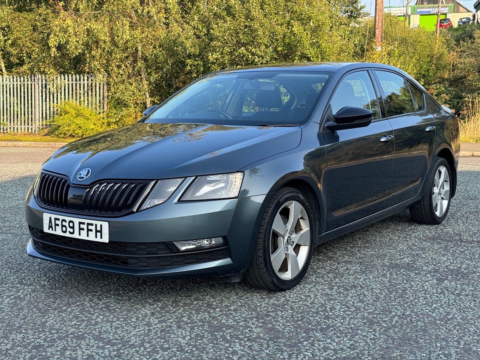 SKODA Octavia – 1.5 TSI ACT SE Drive Hatchback
