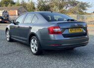 SKODA Octavia – 1.5 TSI ACT SE Drive Hatchback