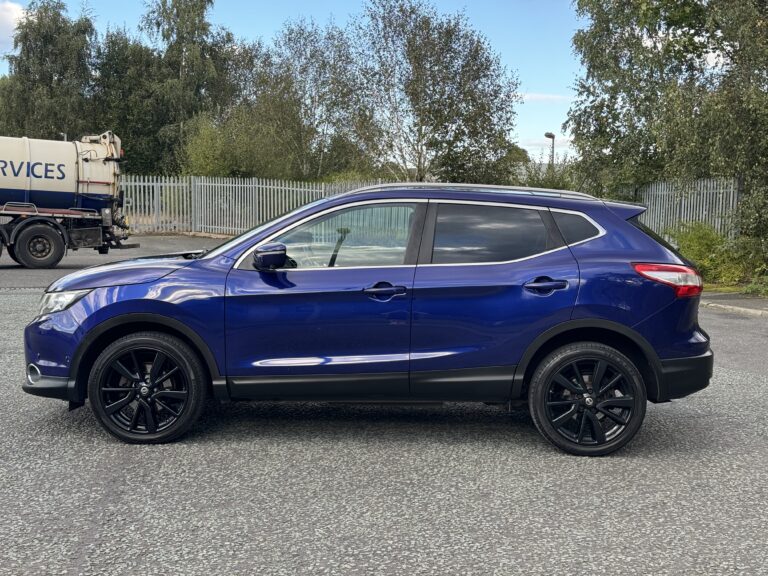 Nissan Qashqai – 1.6 dCi Tekna 4WD