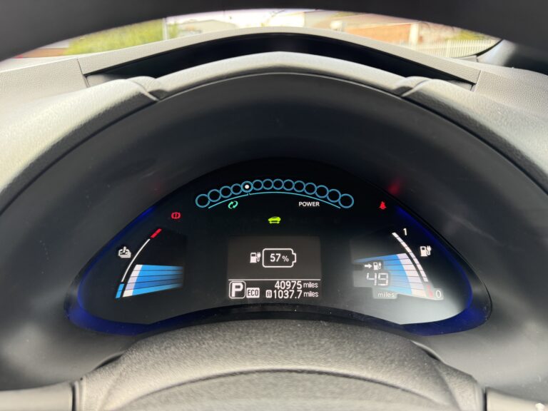 Nissan Leaf – 24kWh Acenta