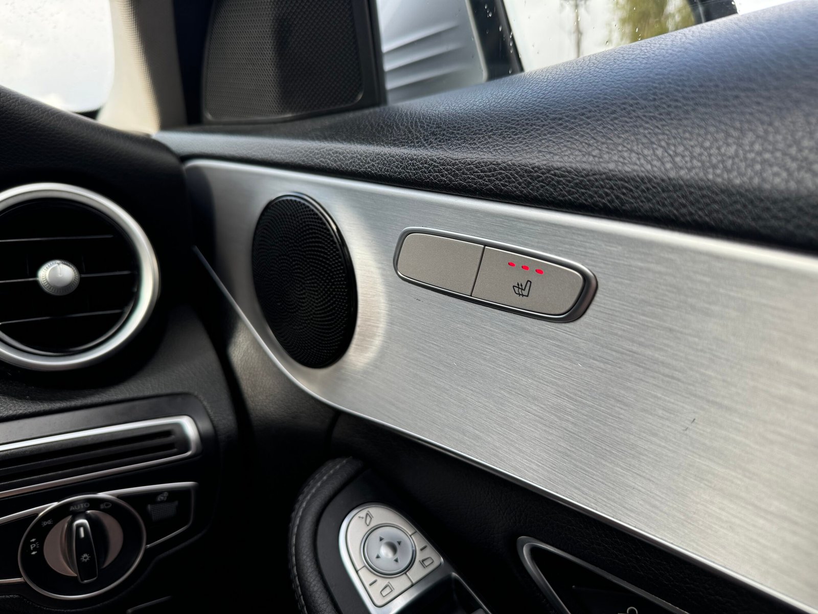 Mercedes-Benz – C Class 2.0 C200 Sport Saloon 4dr Petrol G-Tronic+