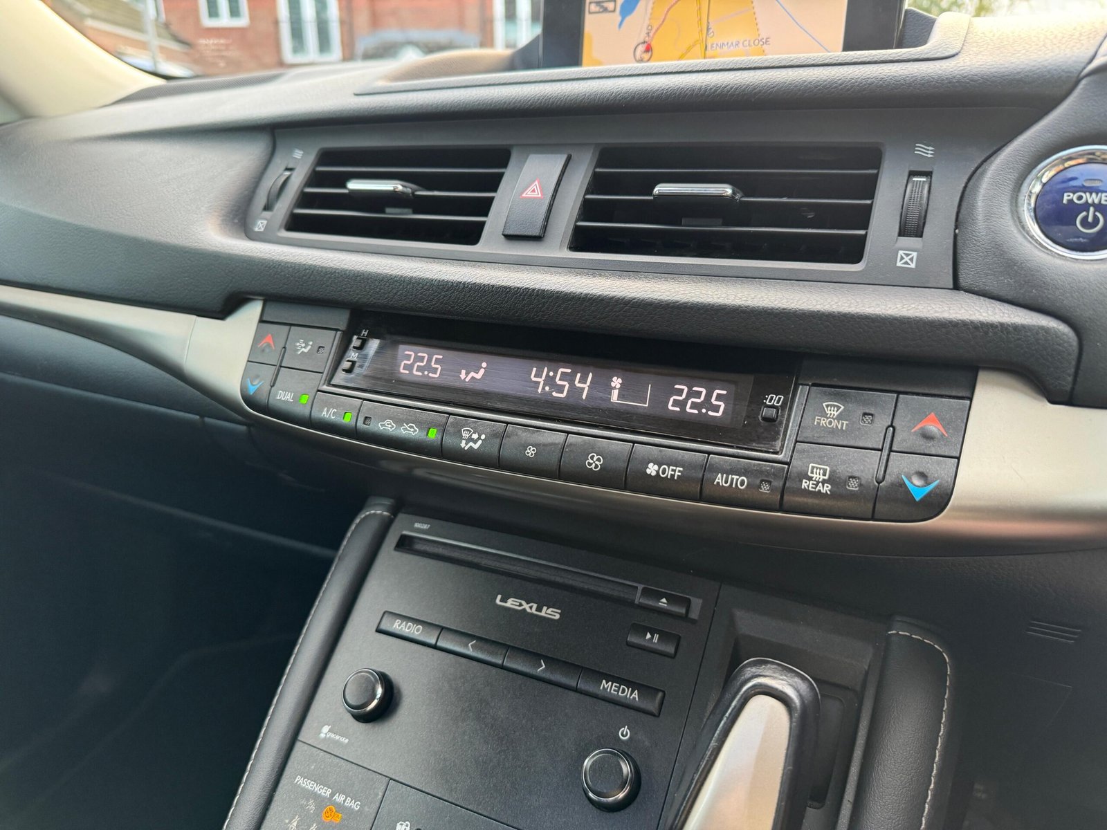 Lexus CT – 1.8 200h Sport