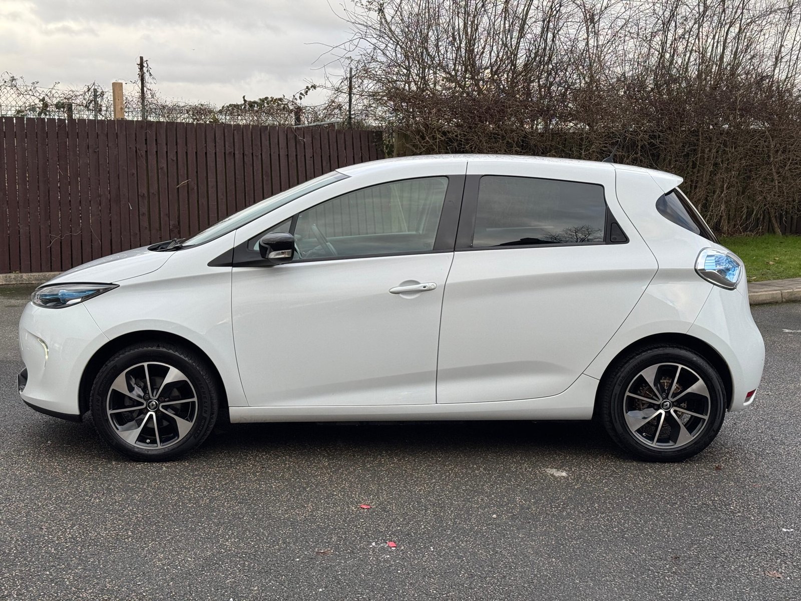 Renault ZOE – R90 41kWh Dynamique Nav (Battery Lease)