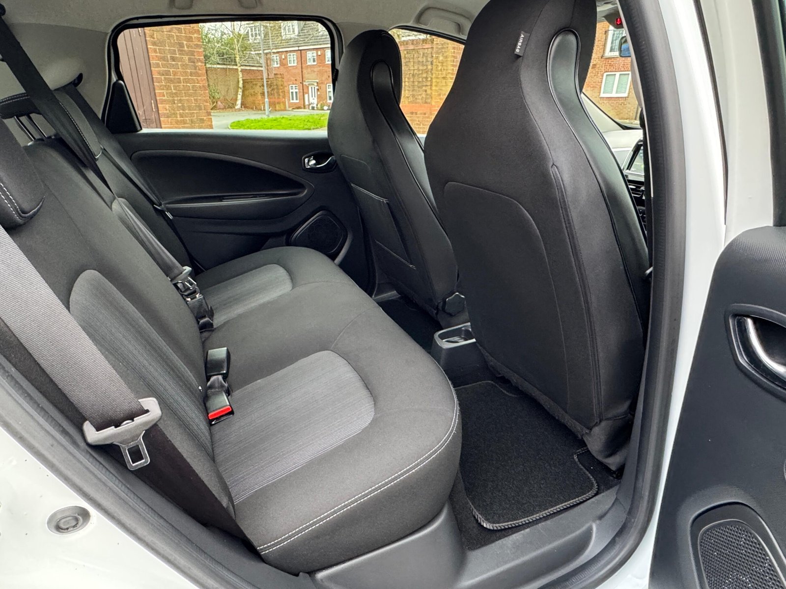 Renault ZOE – R90 41kWh Dynamique Nav (Battery Lease)