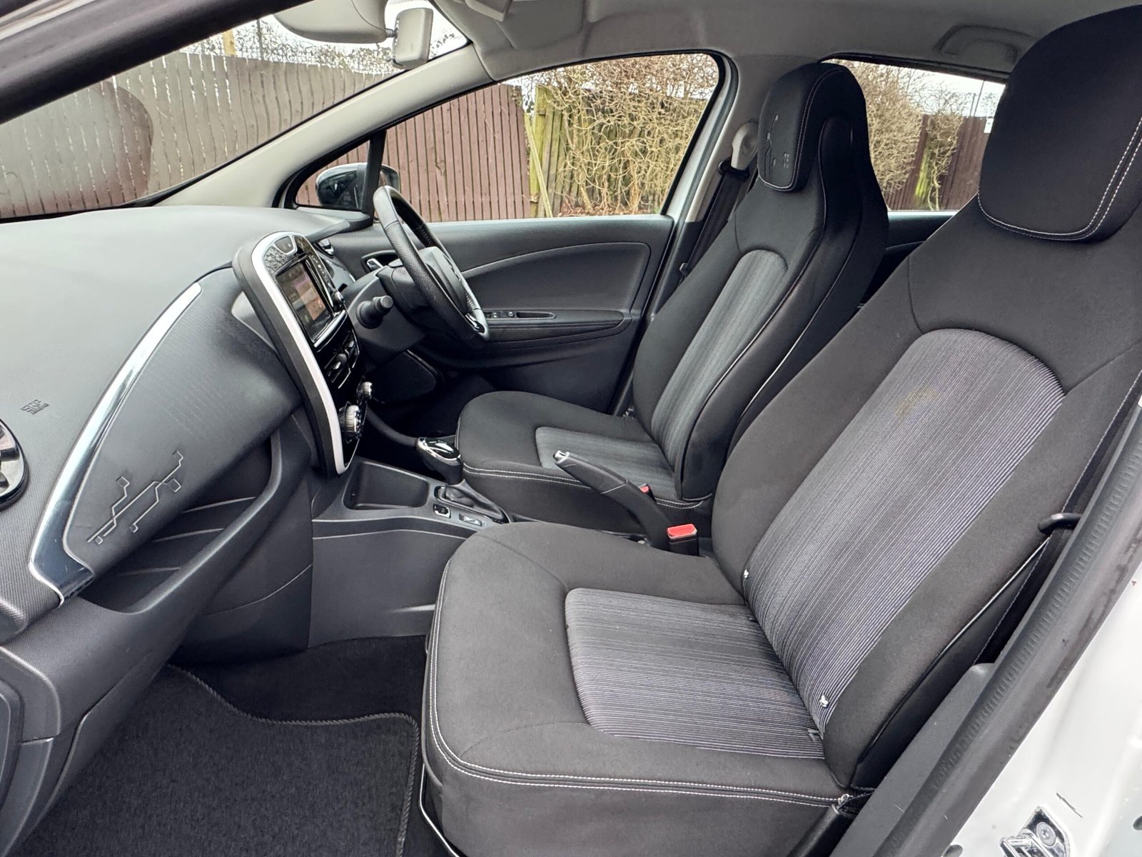 Renault ZOE – R90 41kWh Dynamique Nav (Battery Lease)