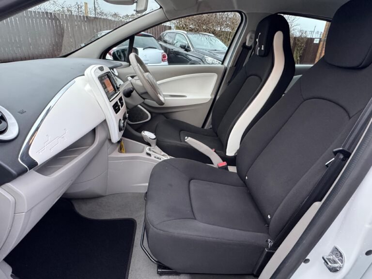 Renault ZOE – 22kWh Expression Nav
