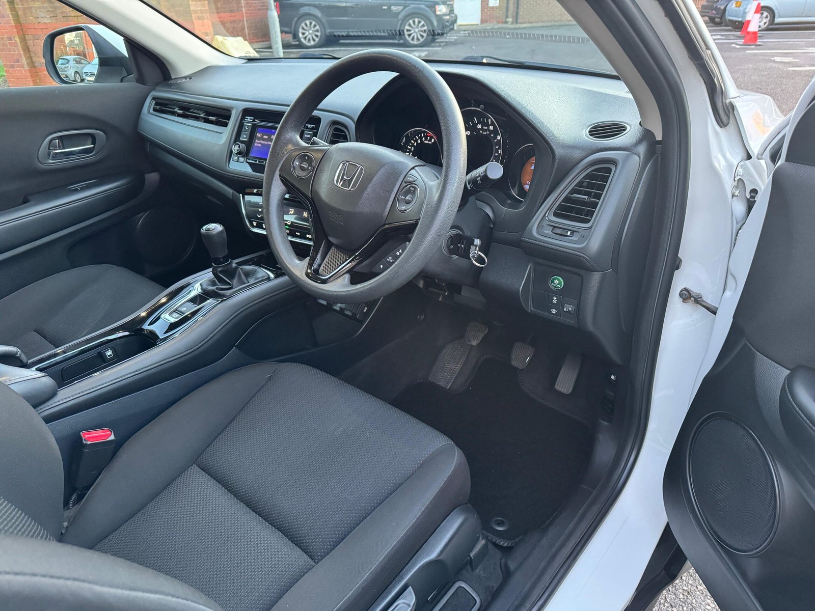 Honda HR-V – 1.5 i-VTEC S