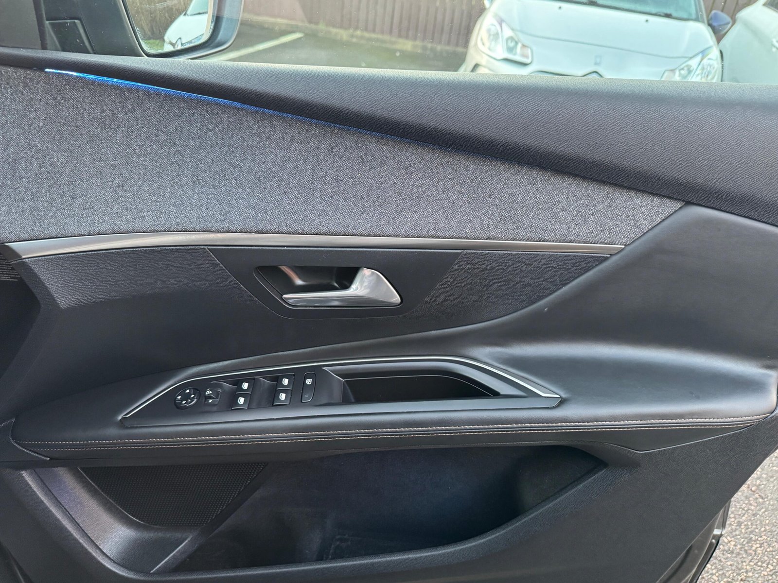 Peugeot 3008 – 2.0 BlueHDi GT Line