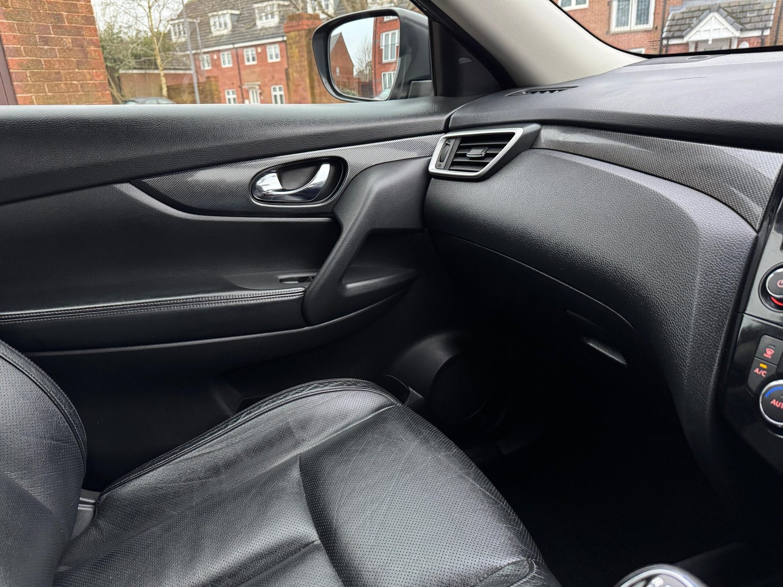 Nissan X-trail – 1.6 dCi Tekna