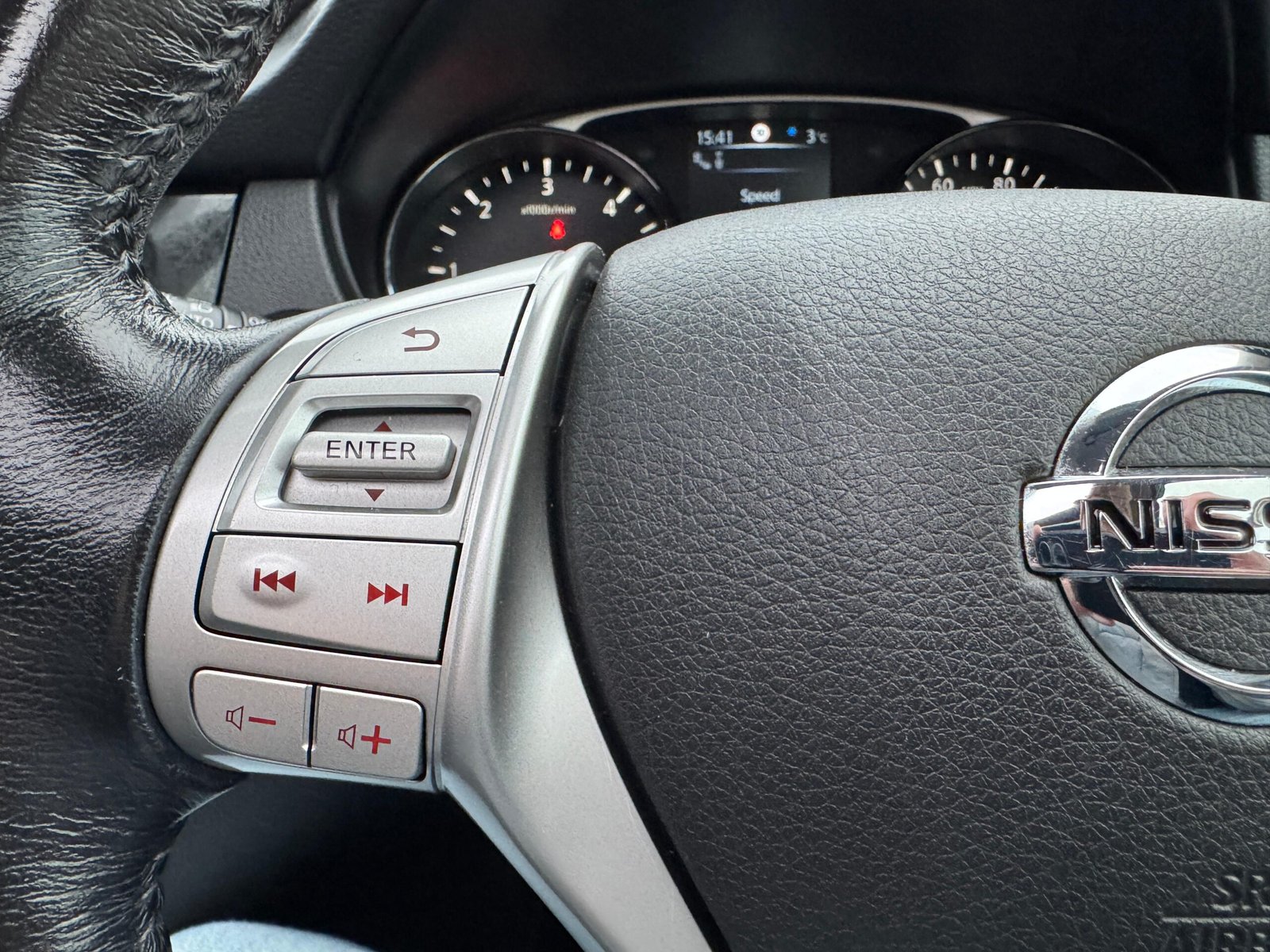 Nissan X-trail – 1.6 dCi Tekna