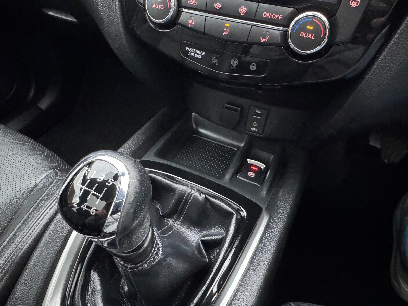 Nissan X-trail – 1.6 dCi Tekna