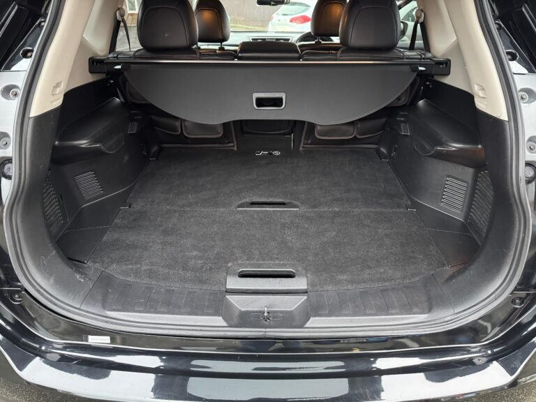 Nissan X-trail – 1.6 dCi Tekna