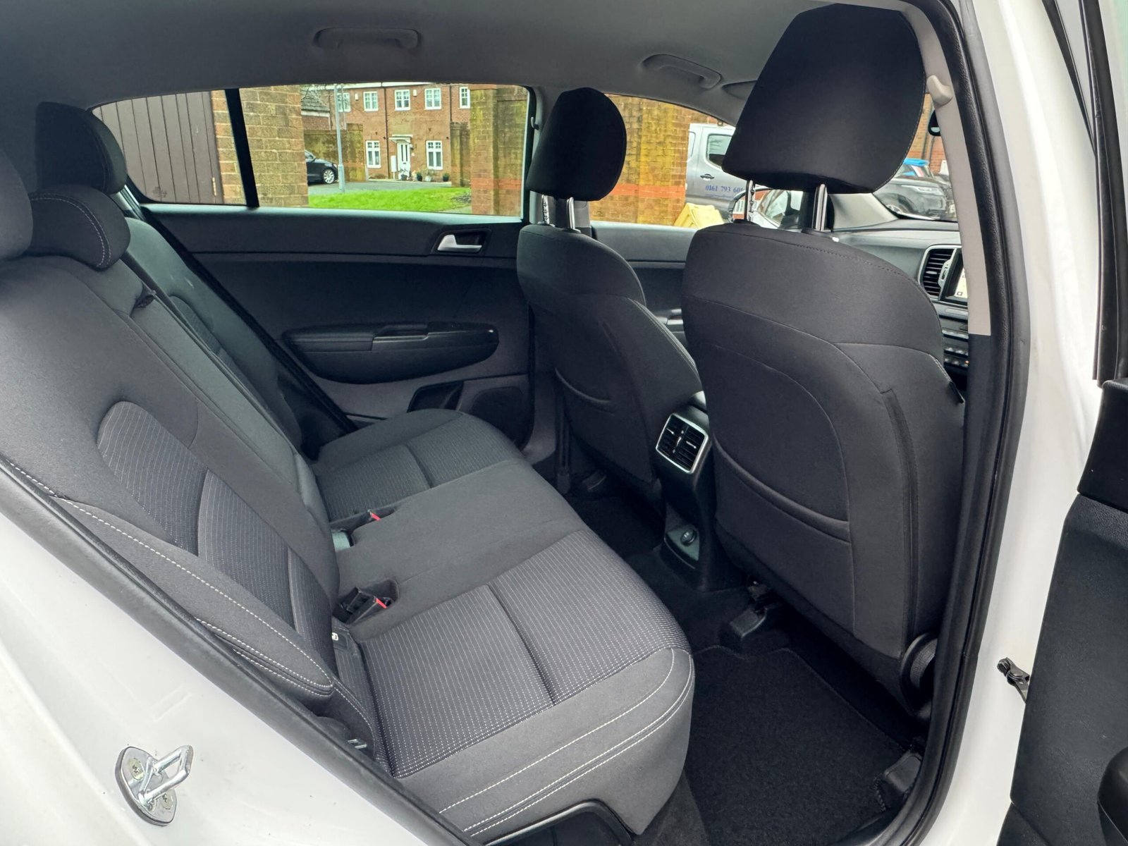 KIA Sportage – 1.6 GDi 2