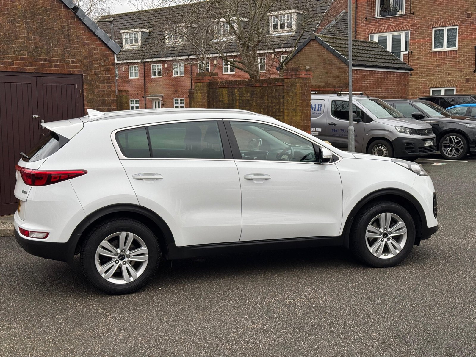 KIA Sportage – 1.6 GDi 2