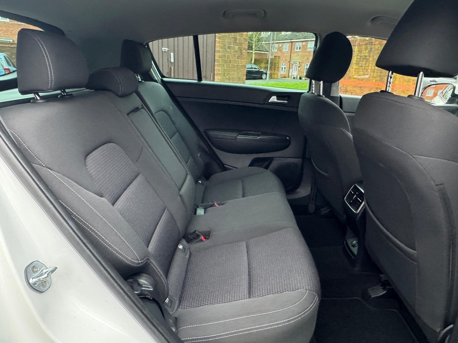 KIA Sportage – 1.6 GDi 2