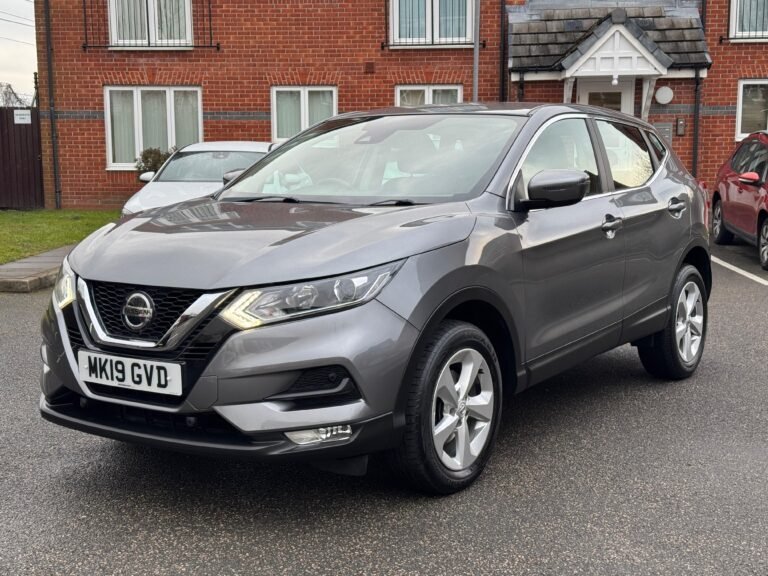 Nissan Qashqai – 1.3 DIG-T Acenta Premium