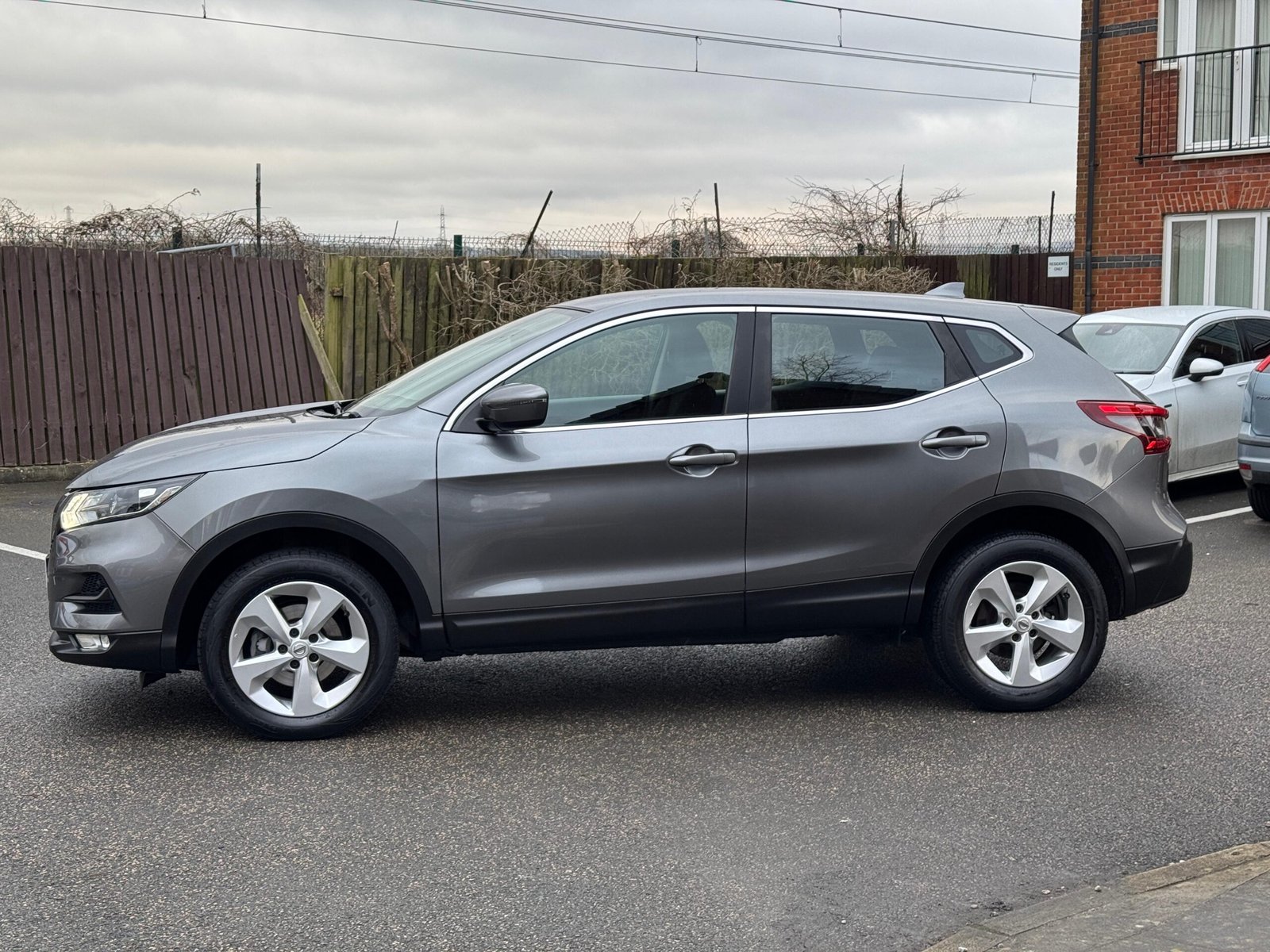 Nissan Qashqai – 1.3 DIG-T Acenta Premium