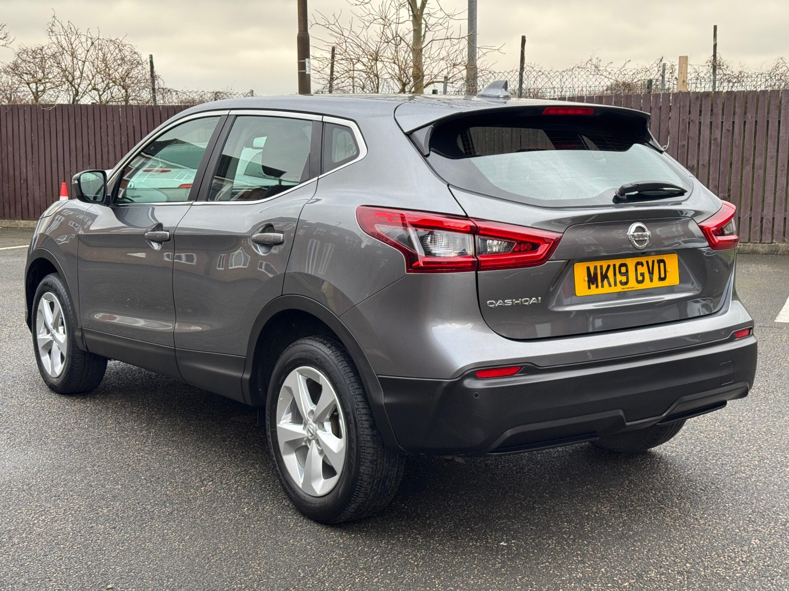 Nissan Qashqai – 1.3 DIG-T Acenta Premium