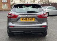 Nissan Qashqai – 1.3 DIG-T Acenta Premium