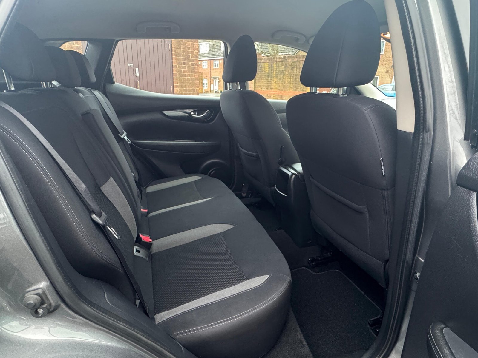 Nissan Qashqai – 1.3 DIG-T Acenta Premium