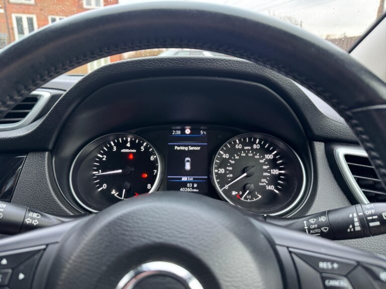 Nissan Qashqai – 1.3 DIG-T Acenta Premium