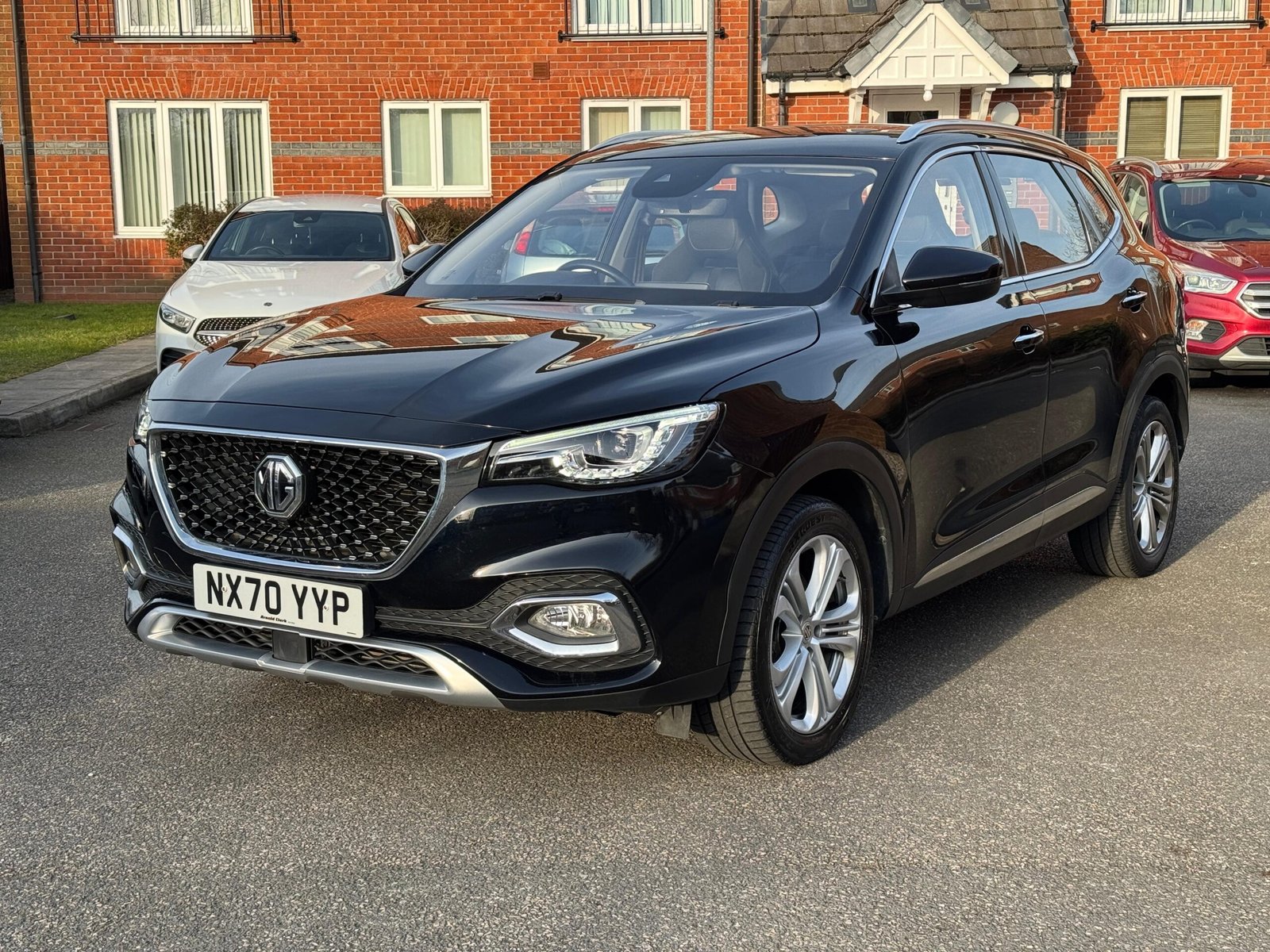 MG HS – 1.5 T-GDI Exclusive