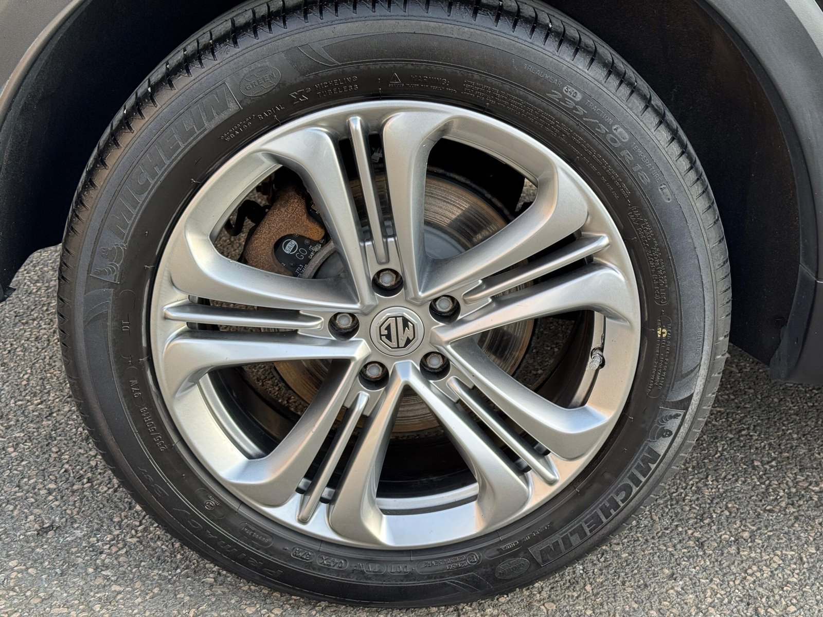 MG HS – 1.5 T-GDI Exclusive