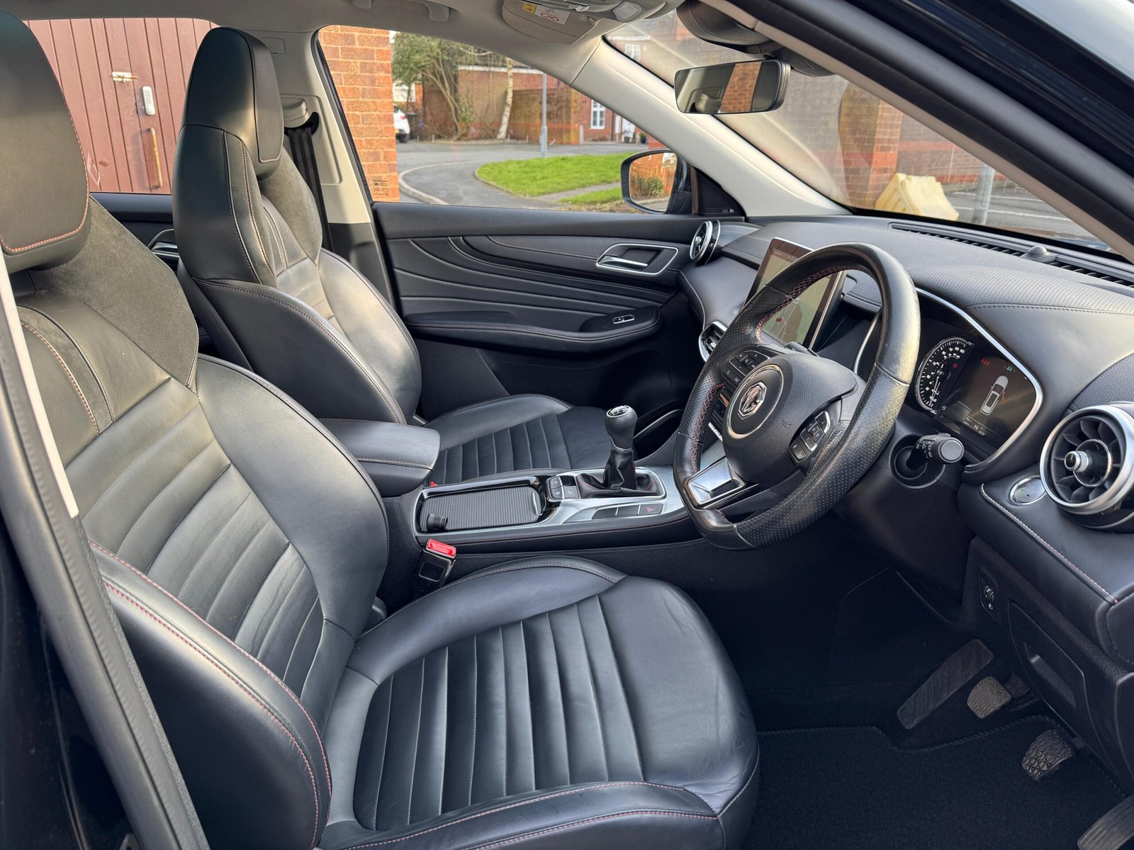 MG HS – 1.5 T-GDI Exclusive