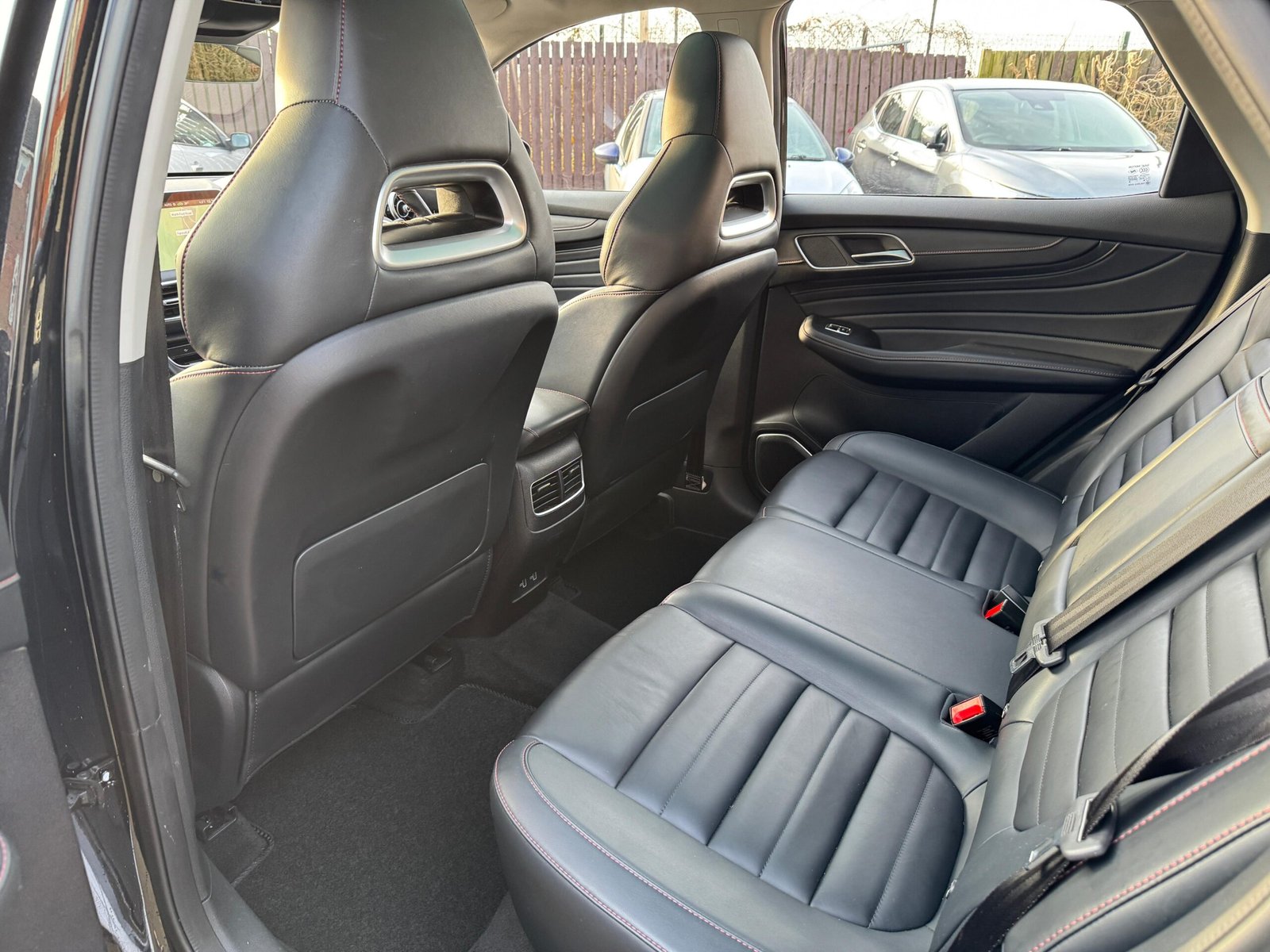 MG HS – 1.5 T-GDI Exclusive