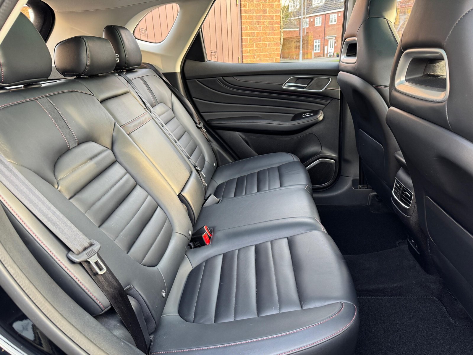 MG HS – 1.5 T-GDI Exclusive