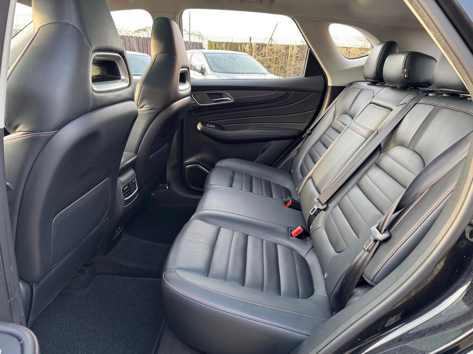 MG HS – 1.5 T-GDI Exclusive