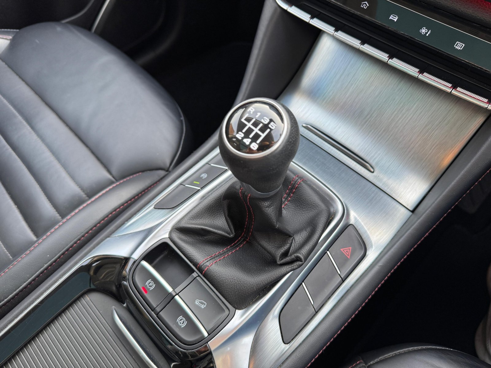 MG HS – 1.5 T-GDI Exclusive