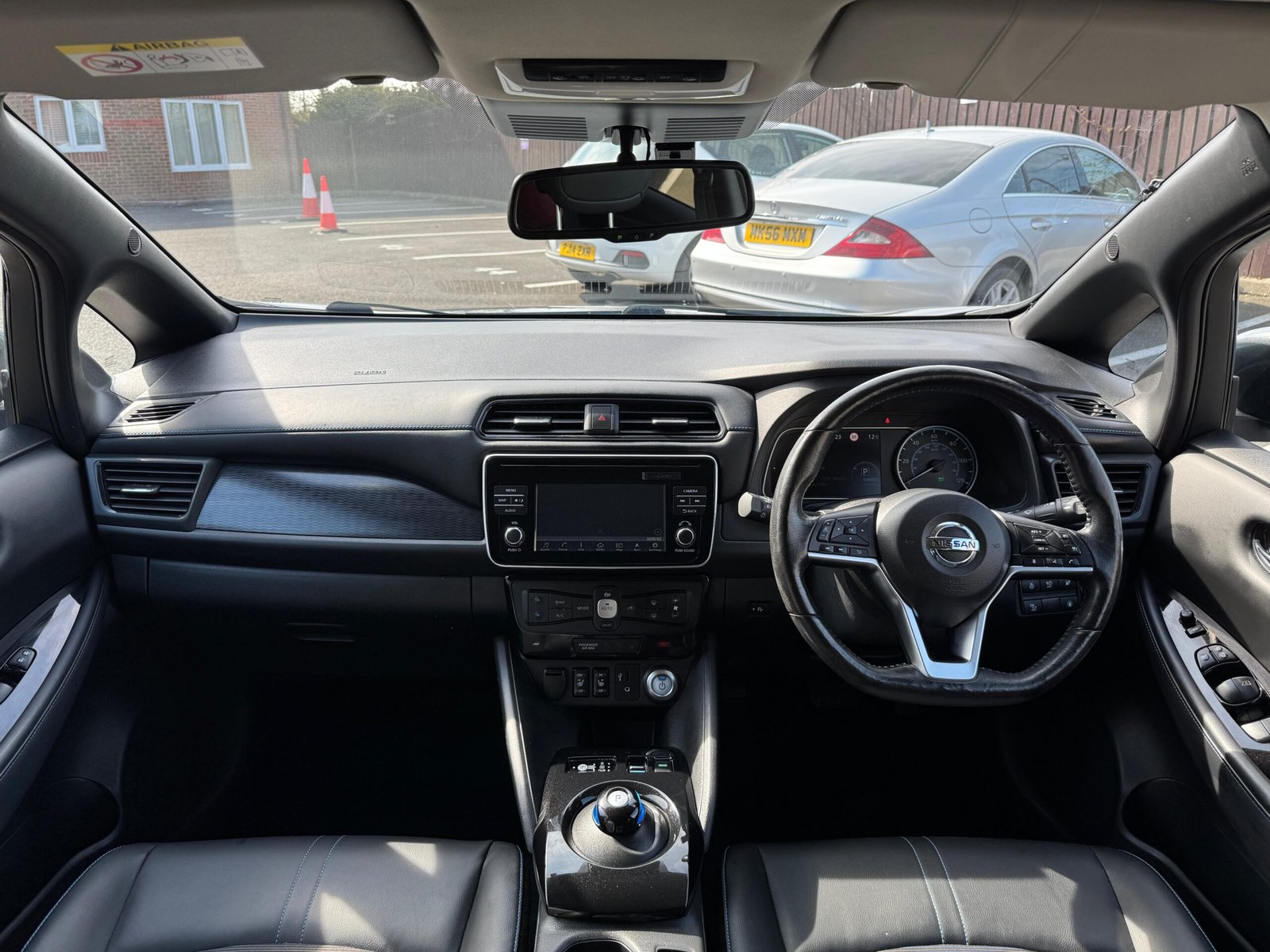 Nissan Leaf – 40kWh N-Connecta Hatchback